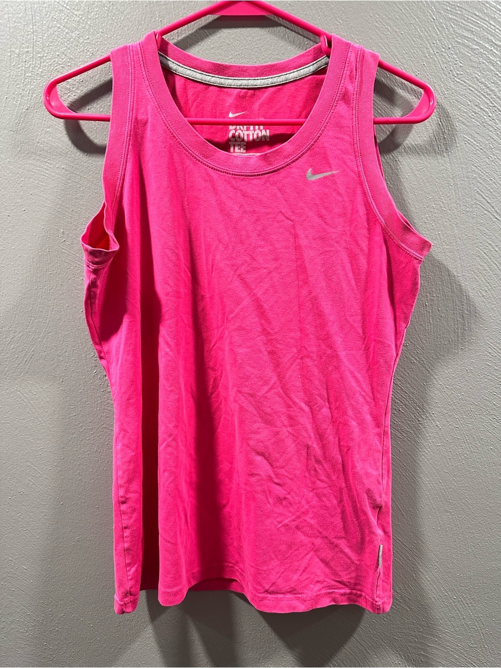 Nike Hot Pink Women's Athletic Tank Top